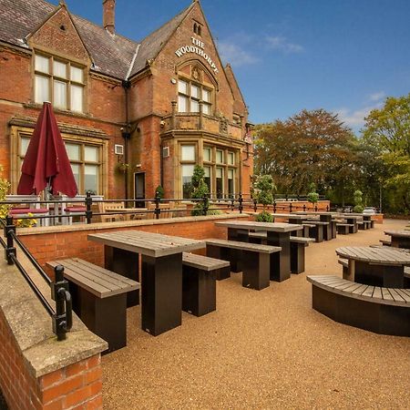 Woodthorpe Hotel Прествіч Екстер'єр фото