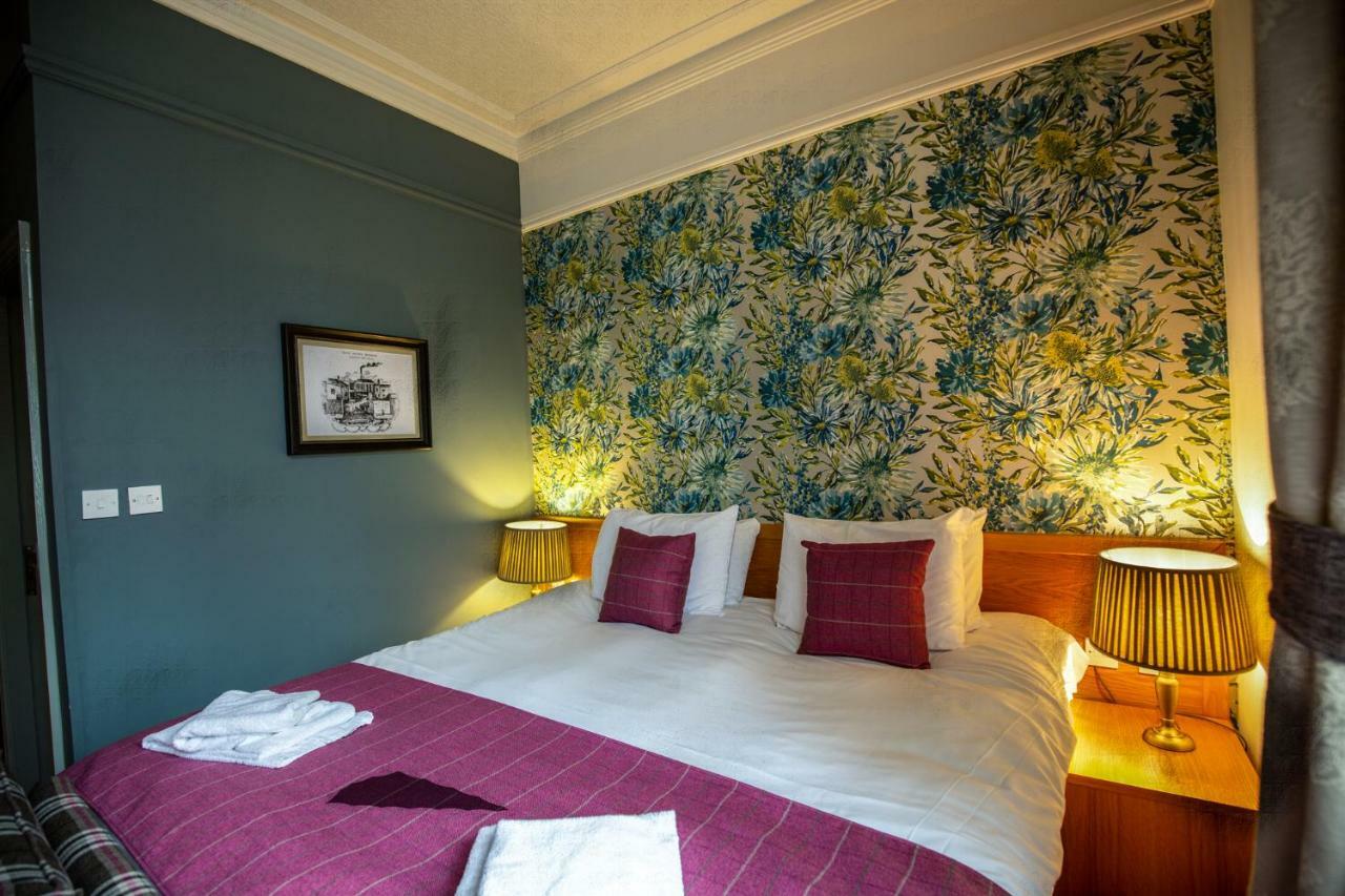 Woodthorpe Hotel Прествіч Екстер'єр фото