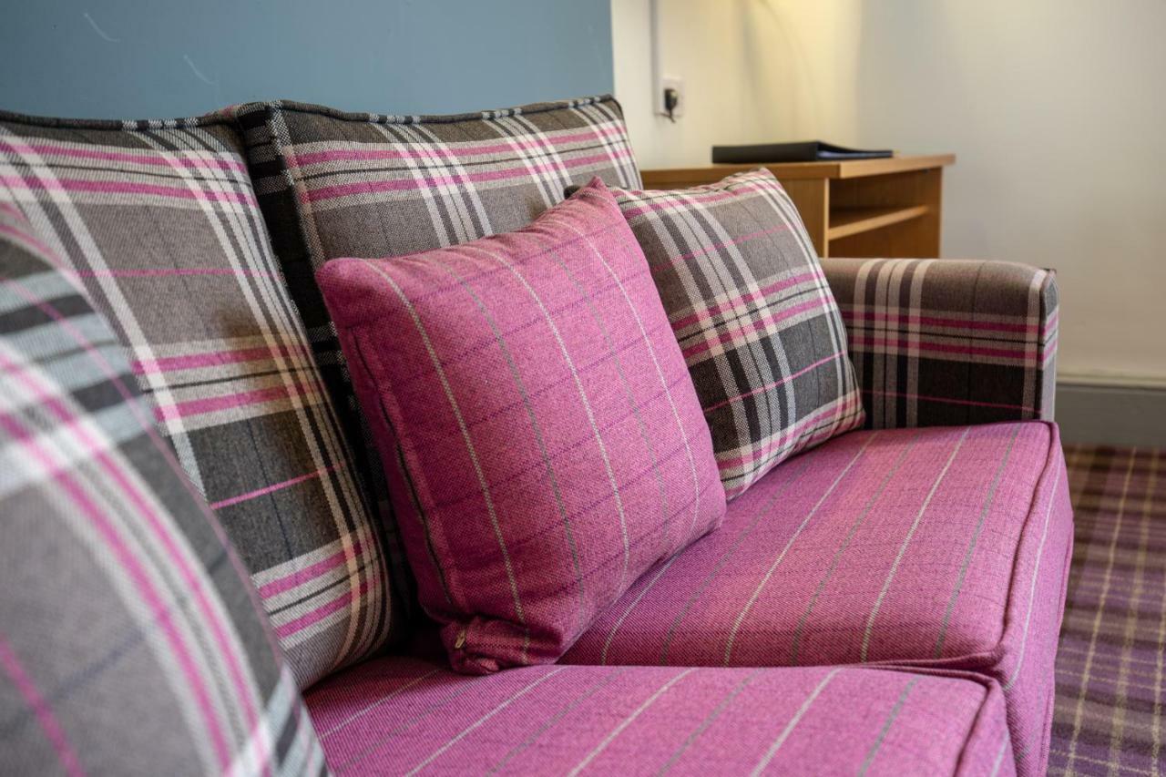 Woodthorpe Hotel Прествіч Екстер'єр фото