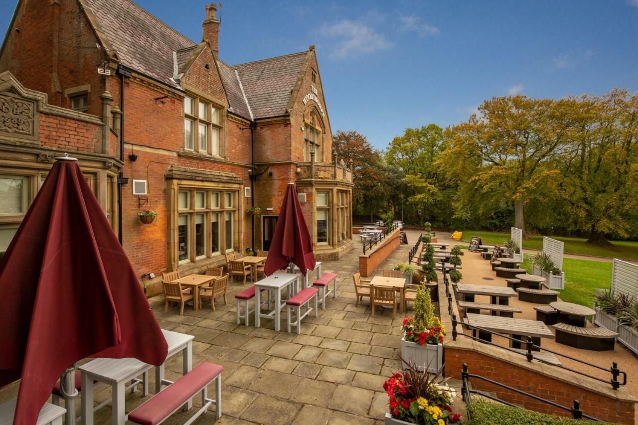 Woodthorpe Hotel Прествіч Екстер'єр фото